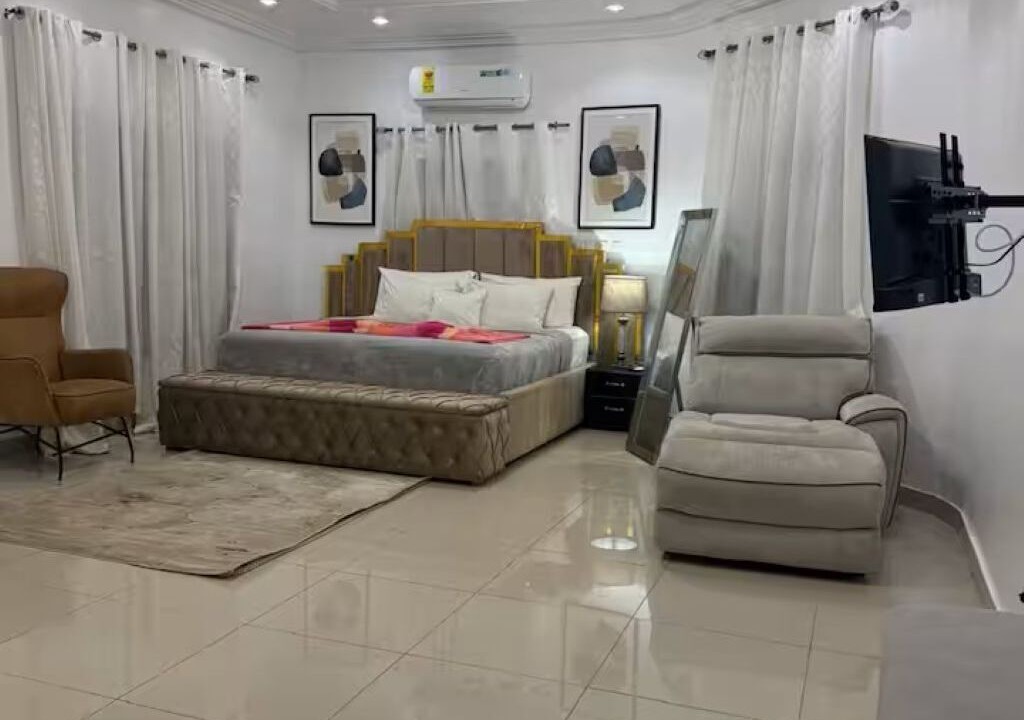 Photo of Bedroom in Teshie