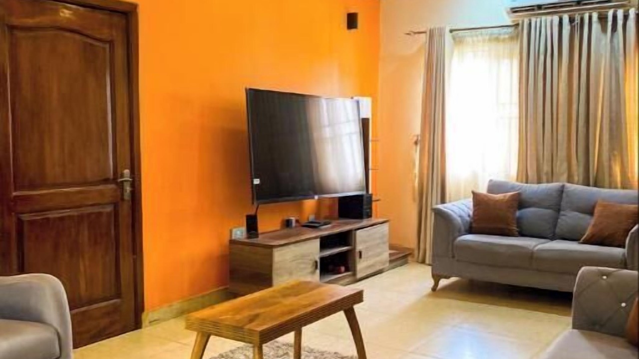 Photo of Livingroom in North Legon