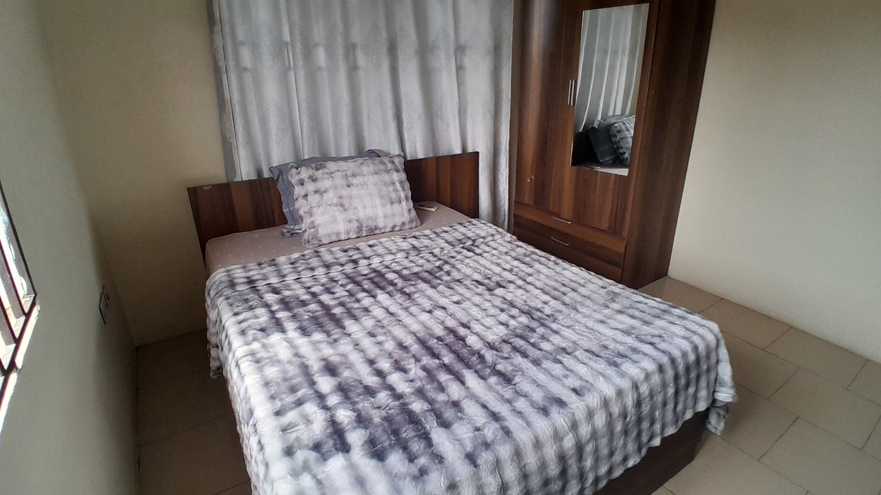 Photo of Bedroom in North Legon