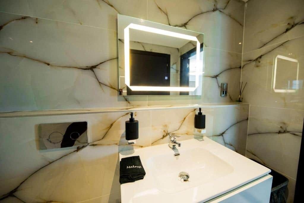 Photo of Bathroom in Teshie