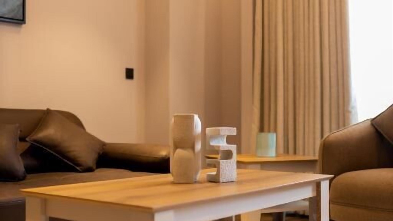 Photo of Livingroom in Cantonments