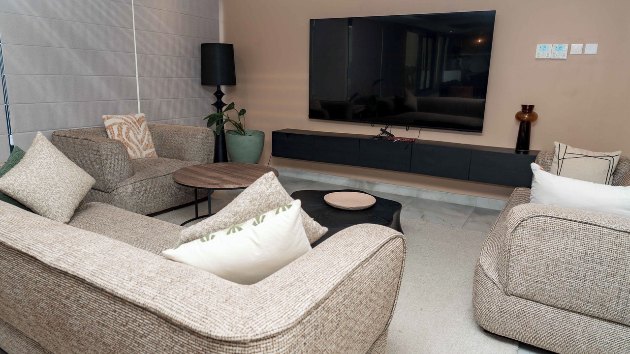Photo of Livingroom in Cantonments
