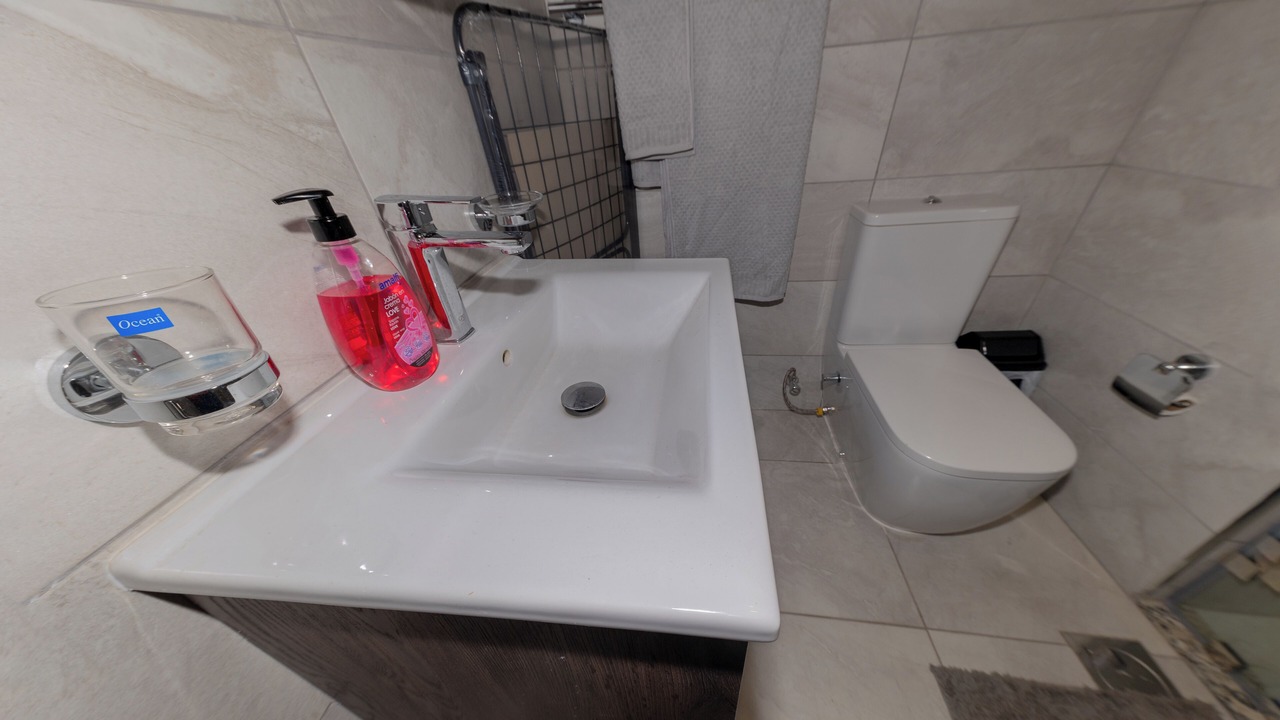 Photo of Bathroom in Dzorwulu