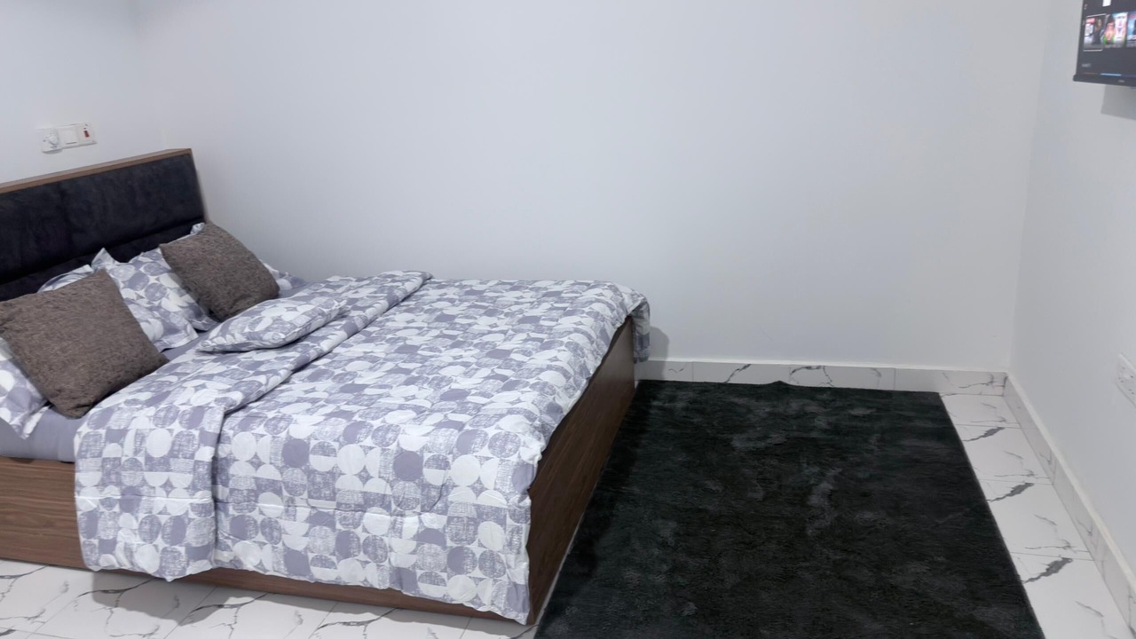Photo of Bedroom in Teshie