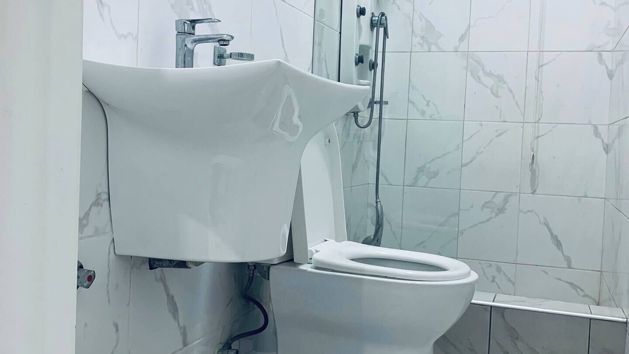 Photo of Bathroom in Teshie