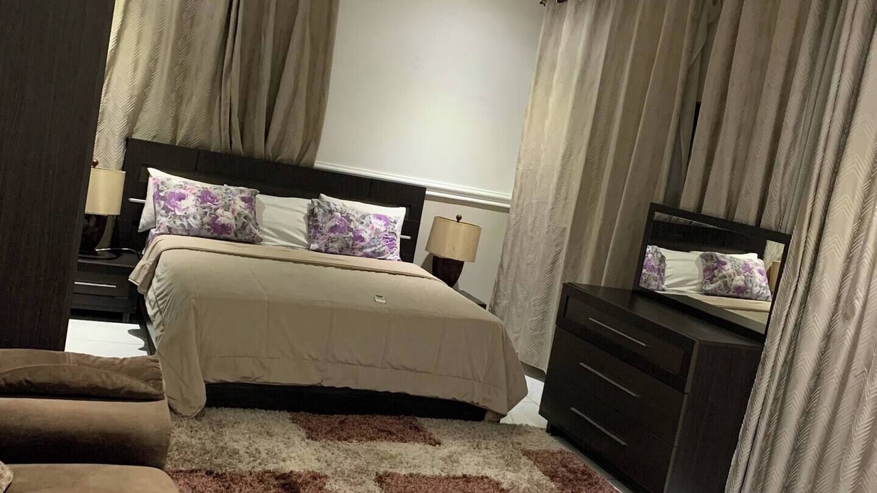 Photo of Bedroom in Teshie
