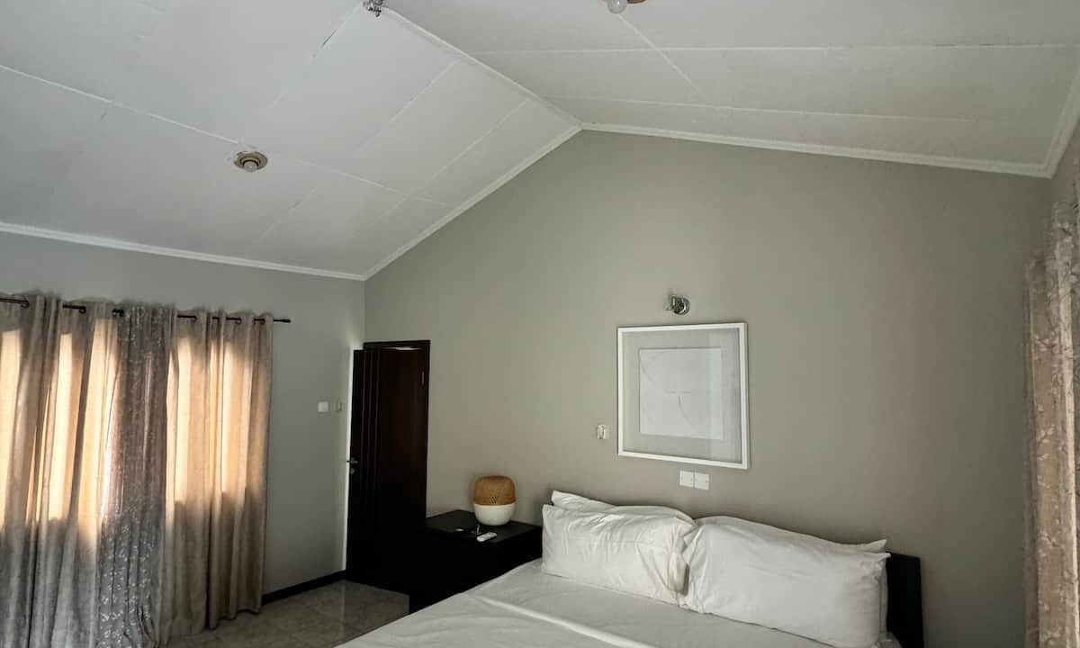 Photo of Bedroom in Teshie