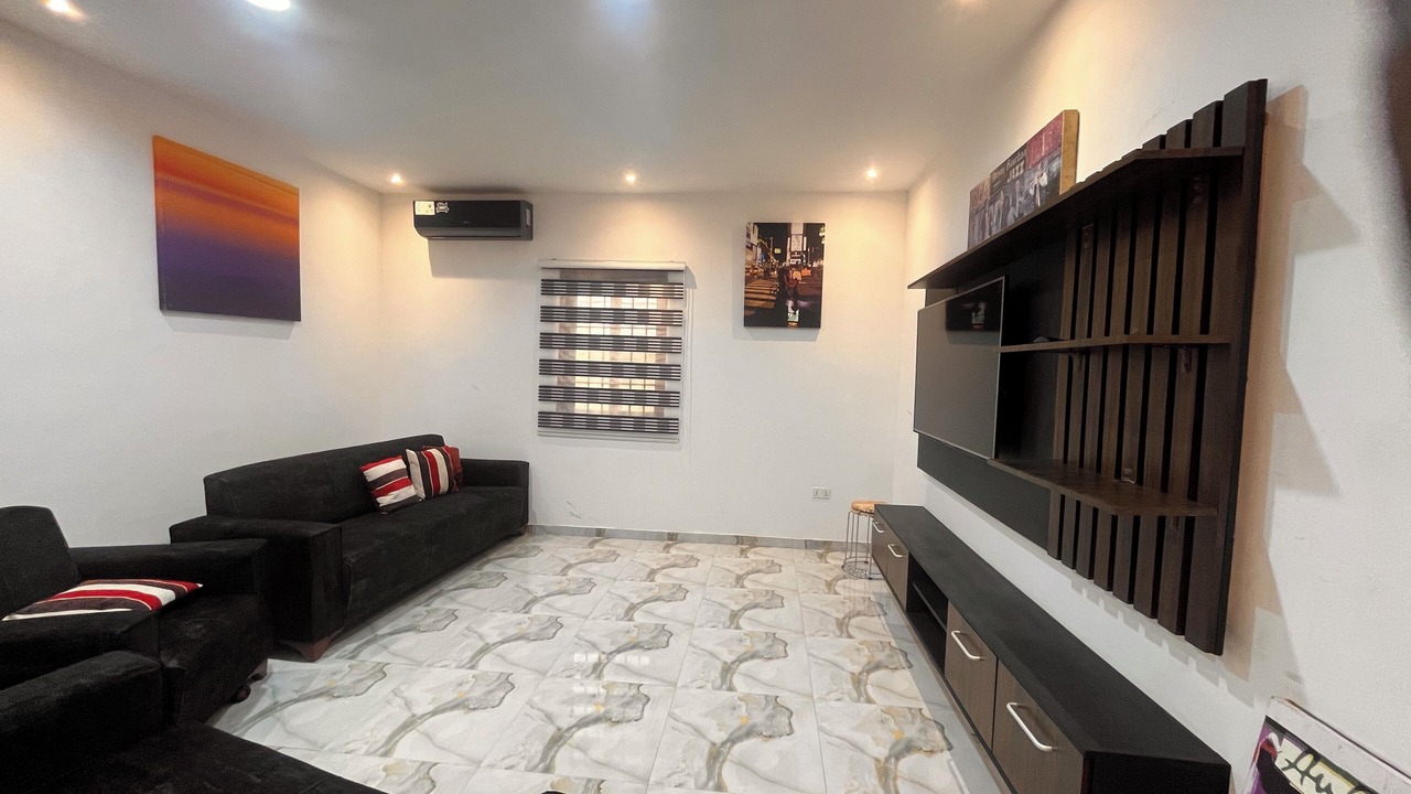 Photo of Livingroom in Eastern Region