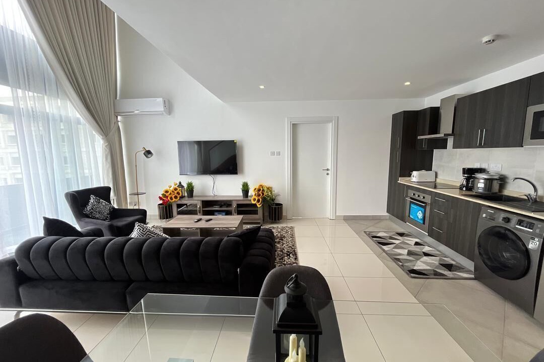Photo of Livingroom in Cantonments