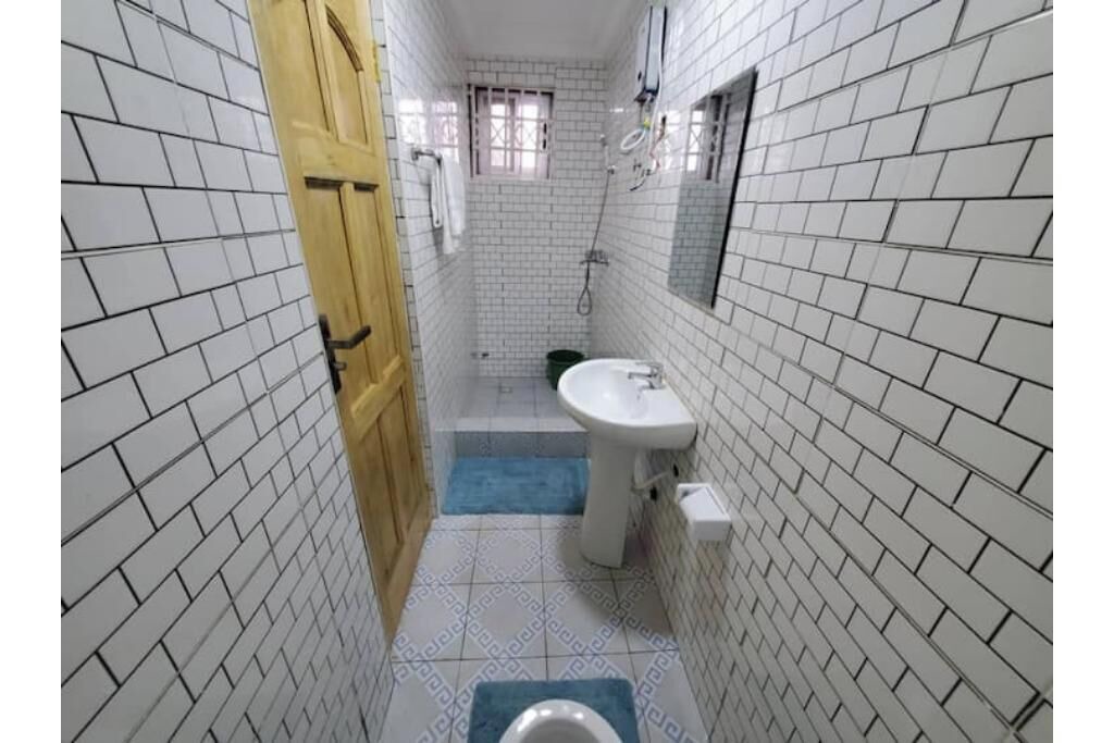 Photo of Bathroom in Pokuase