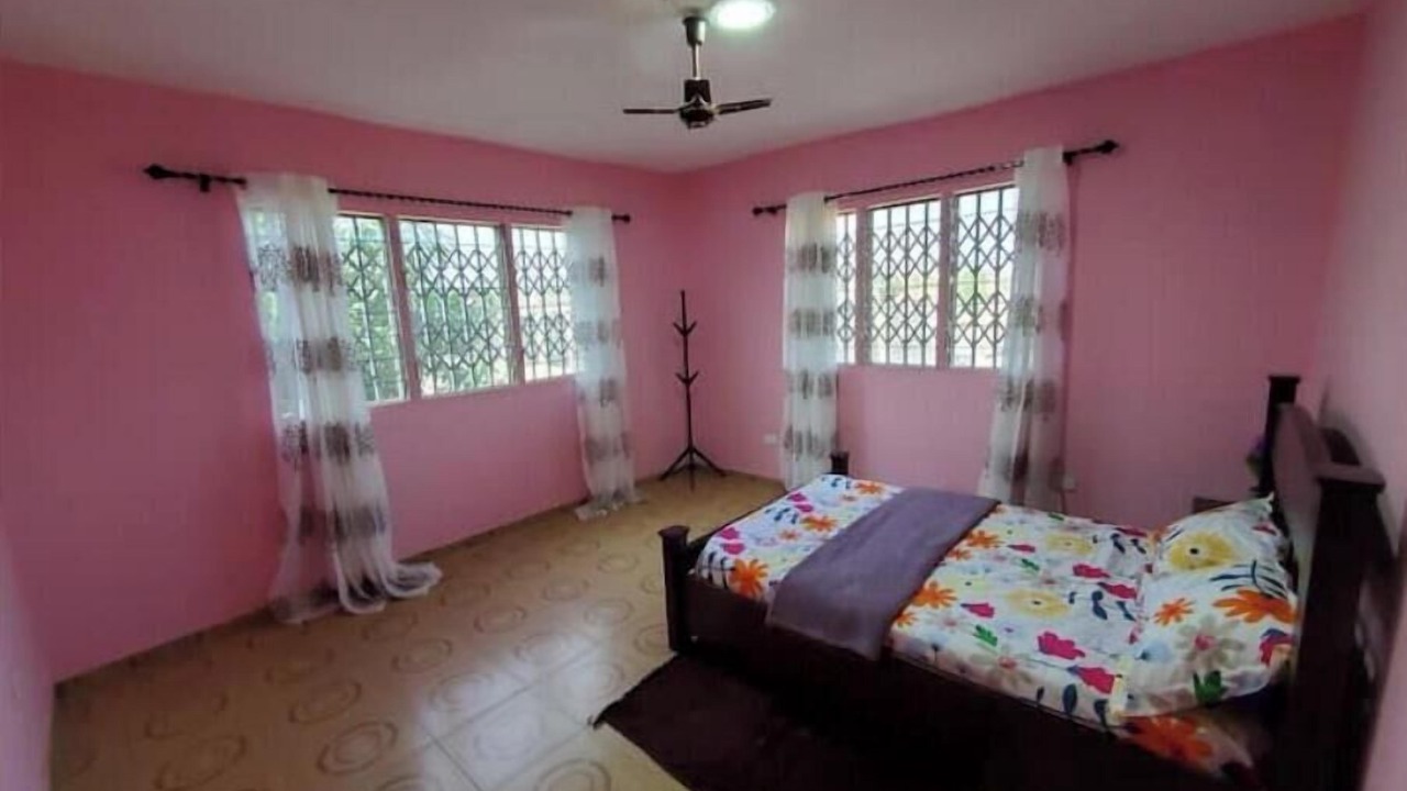 Photo of Bedroom in Pokuase