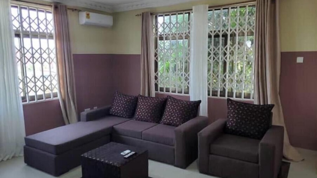 Photo of Livingroom in Pokuase