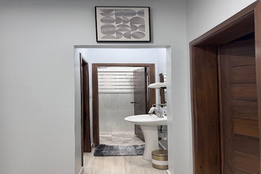 Photo of Bathroom in Oyibi