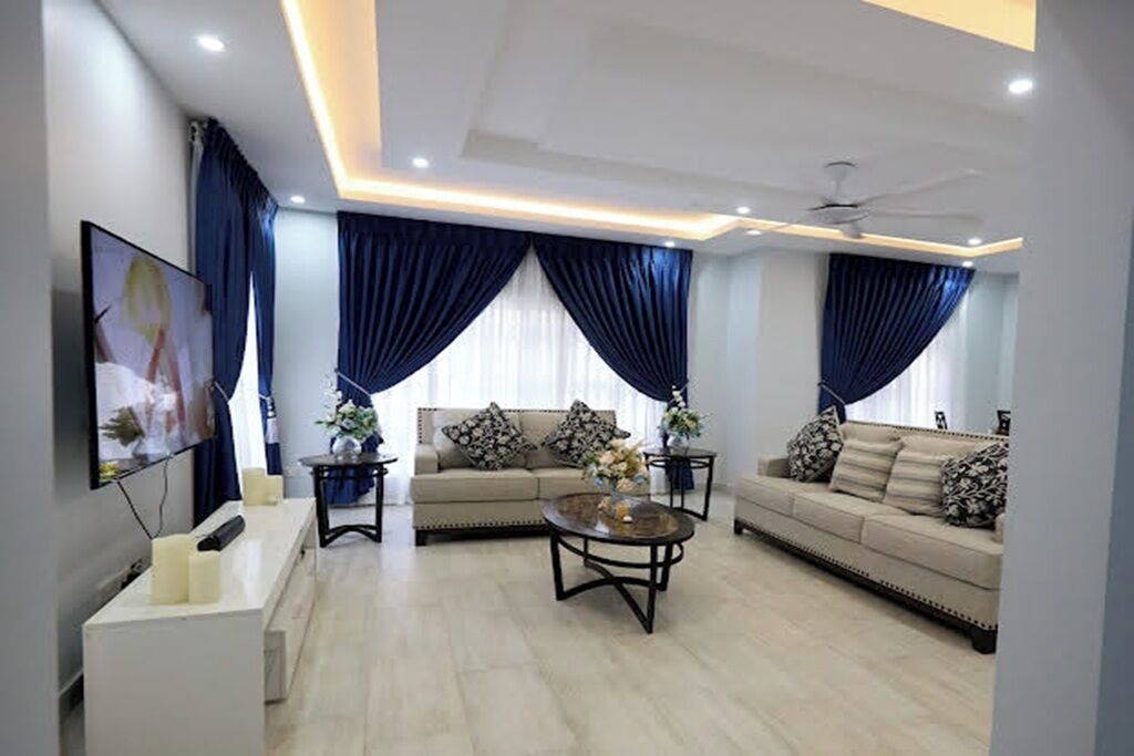 Photo of Livingroom in Oyibi