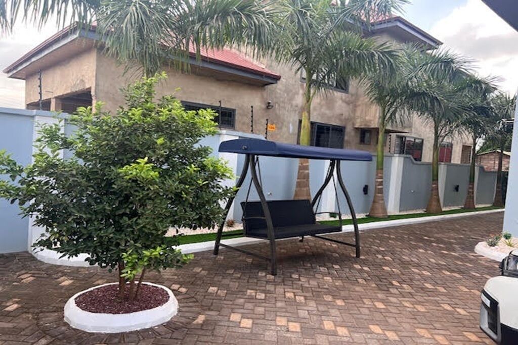 Photo of Patio Balcony in Oyibi