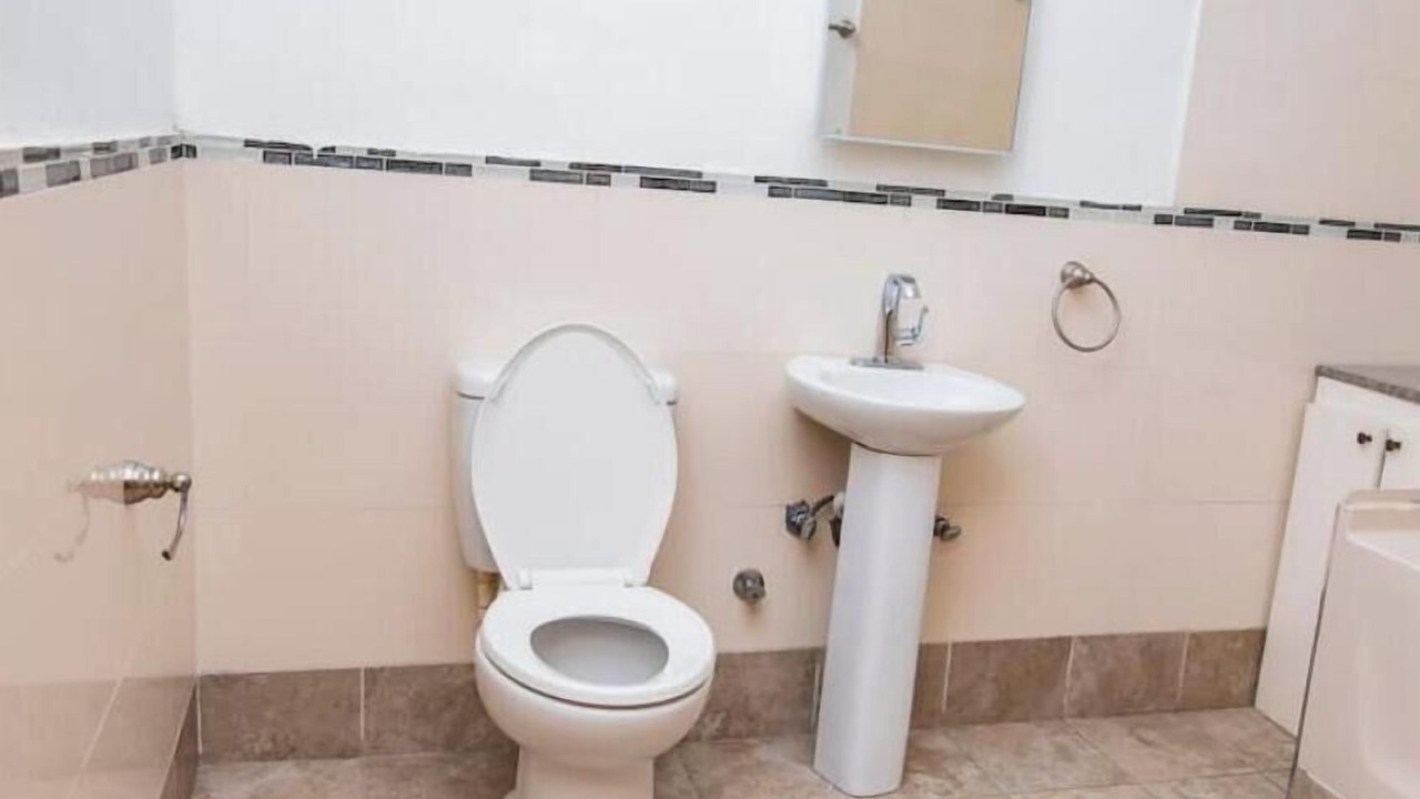 Photo of Bathroom in Kwabenyan
