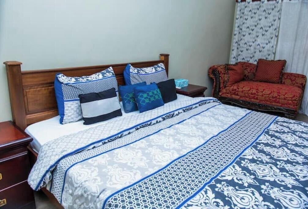 Photo of Bedroom in Kwabenyan