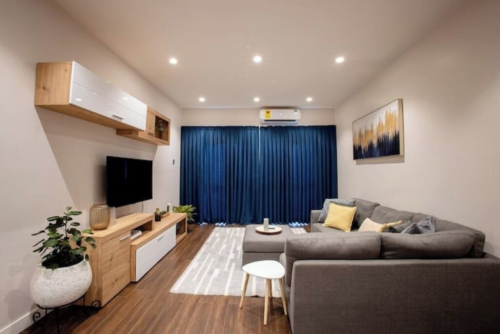 Photo of Livingroom in Labadi