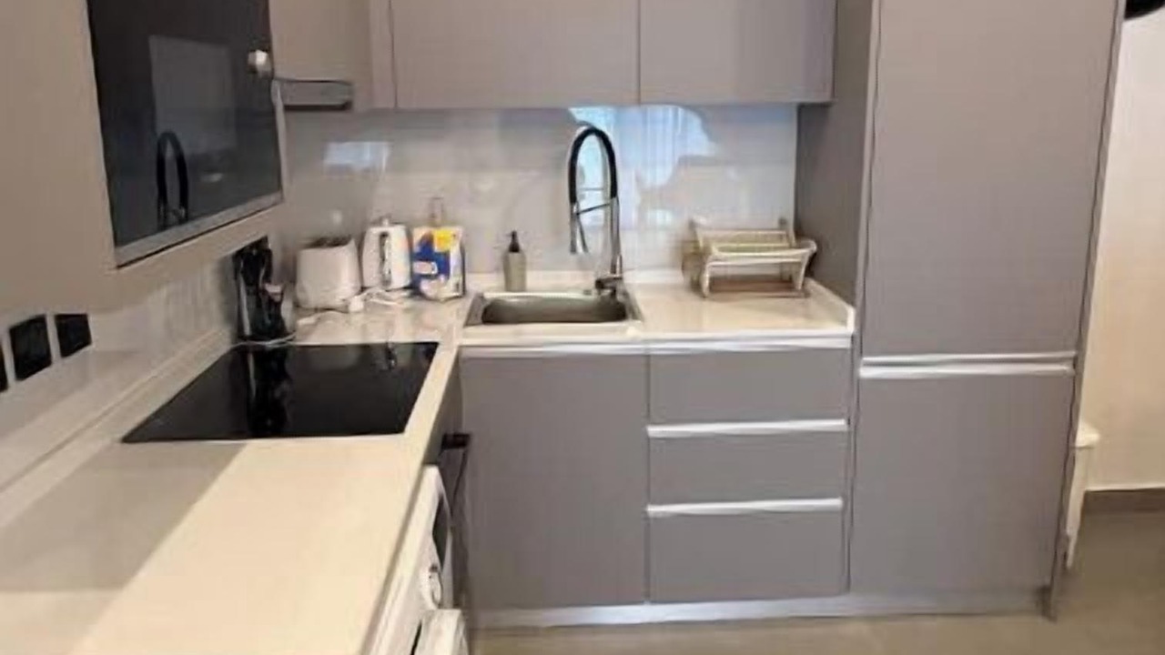 Photo of Kitchen in Roman Ridge