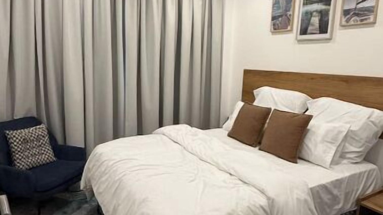 Photo of Bedroom in Roman Ridge