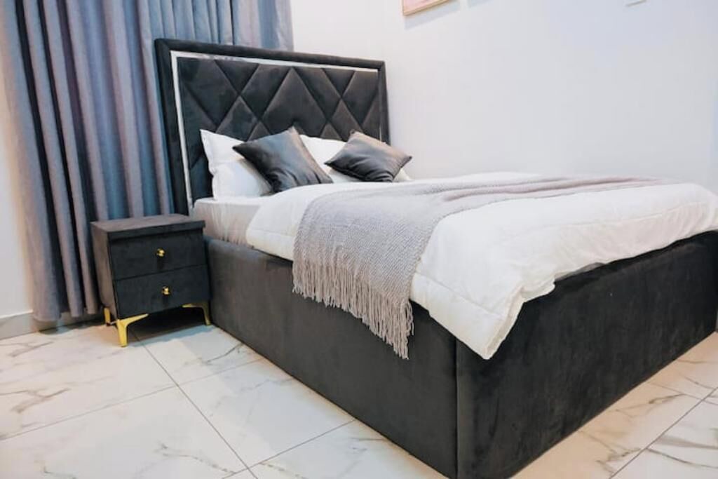Photo of Bedroom in Tema