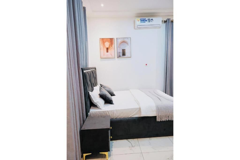 Photo of Bedroom in Tema