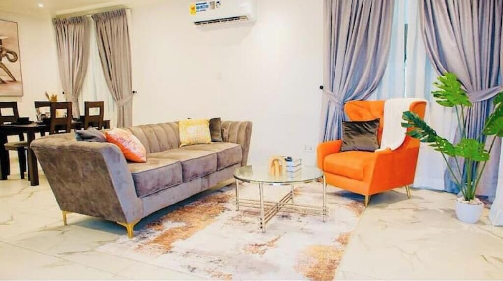 Photo of Livingroom in Tema