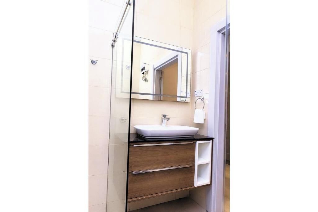 Photo of Bathroom in Tema