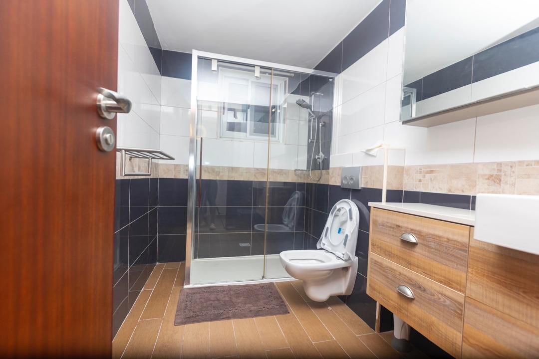 Photo of Bathroom in Victoria Borg