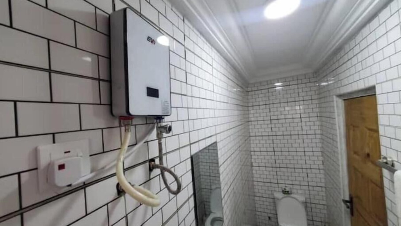 Photo of Bathroom in Pokuase