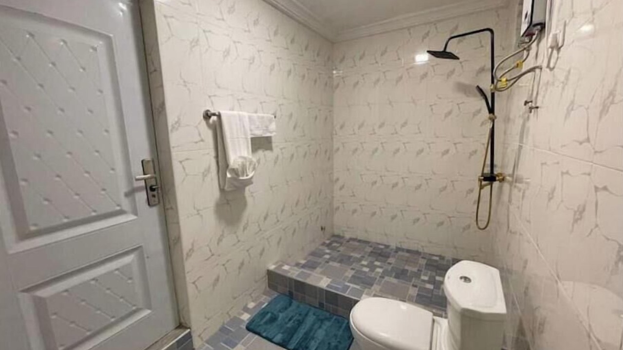 Photo of Bathroom in Pokuase