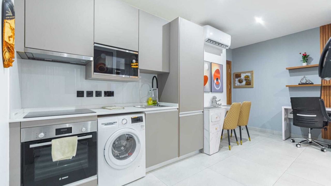 Photo of Kitchen in Roman Ridge