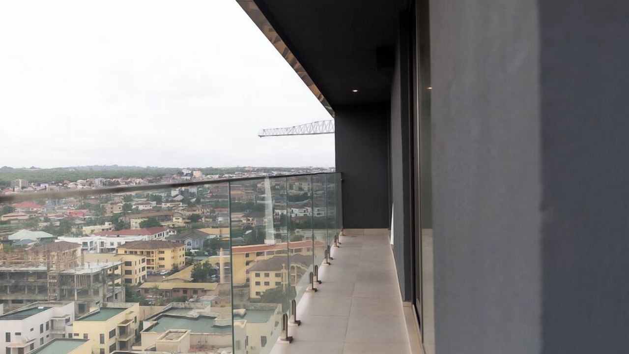 Photo of Patio Balcony in Roman Ridge