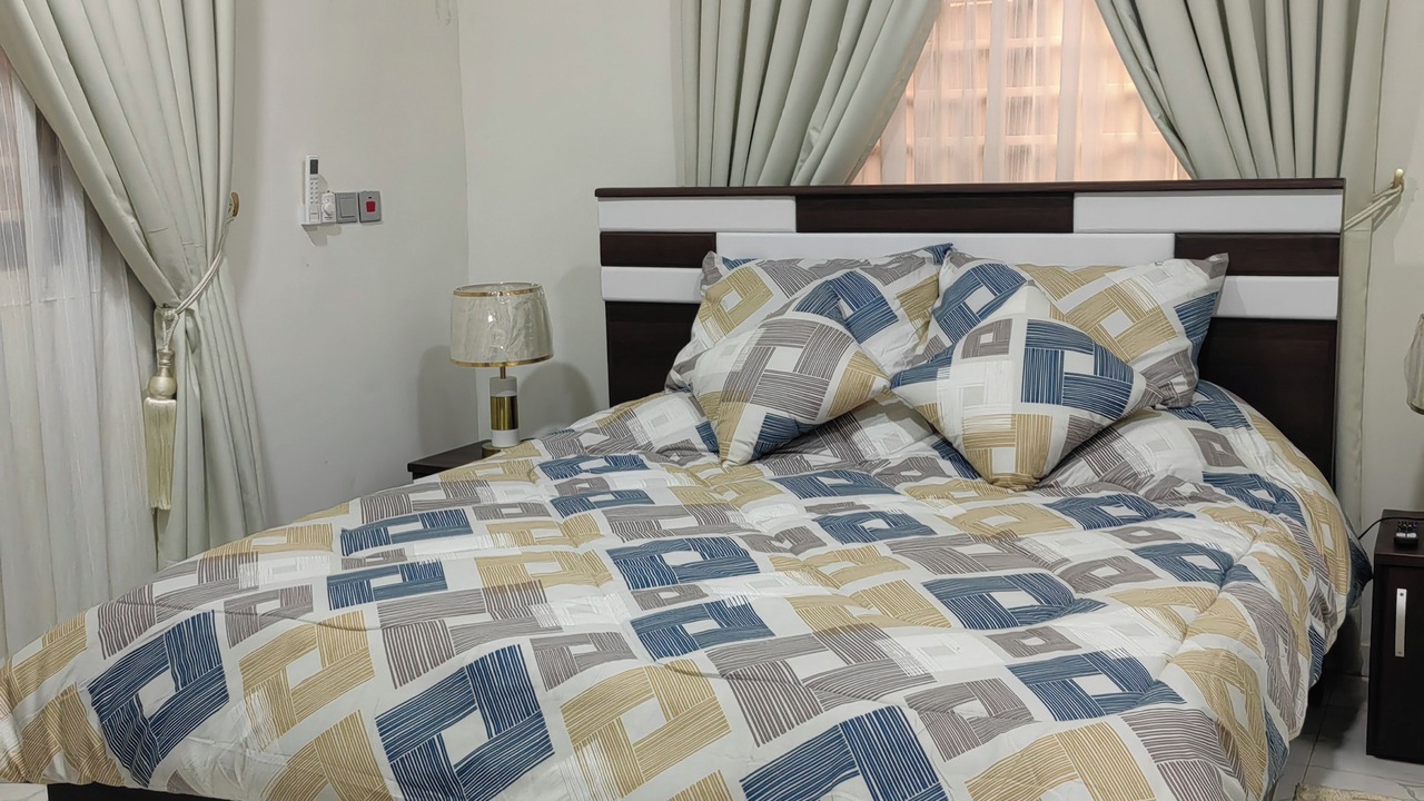 Photo of Bedroom in Kweiman