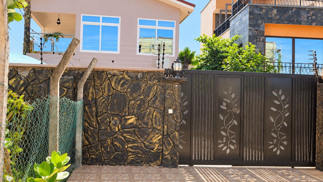 Photo of Outdoor in Teshie