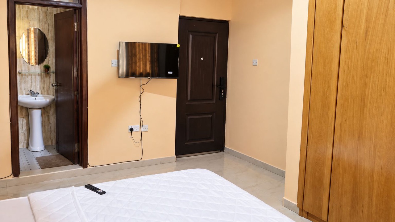 Photo of Bedroom in Teshie