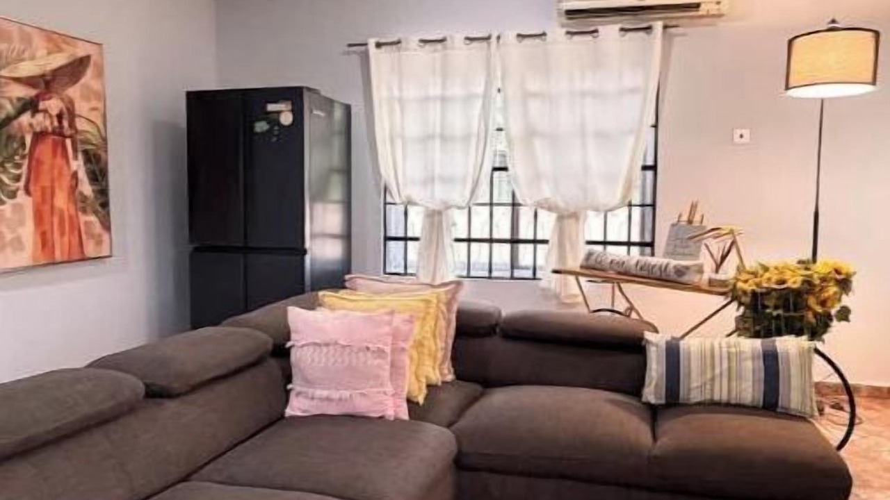 Photo of Livingroom in Madina