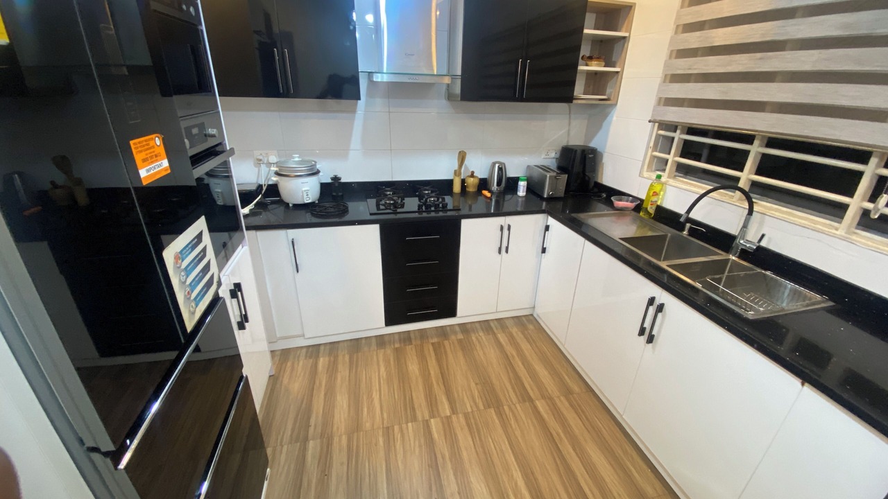 Photo of Kitchen in Teshie