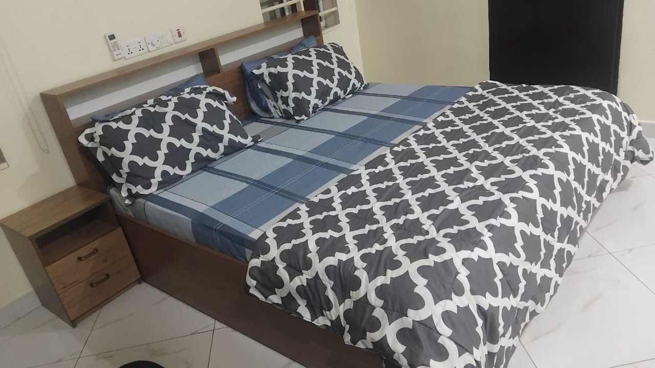 Photo of Bedroom in Agblesia
