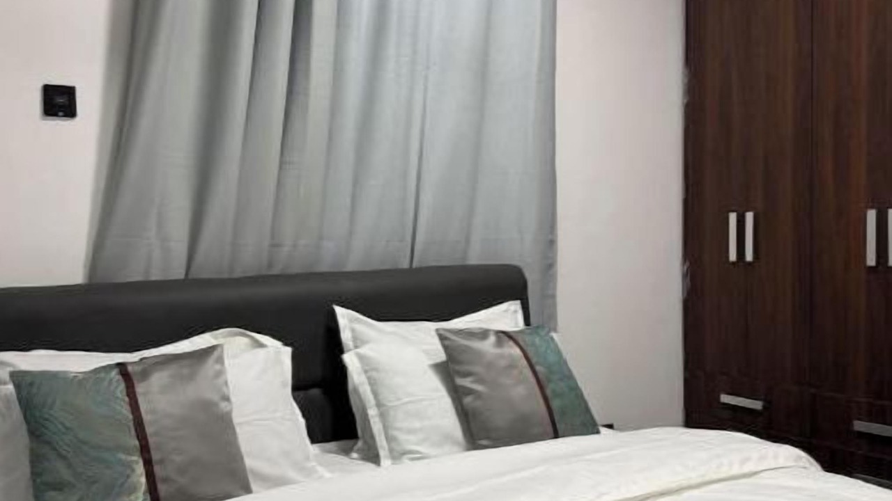 Photo of Bedroom in Roman Ridge