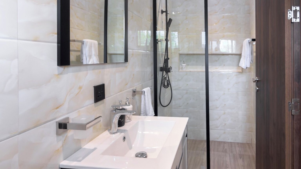 Photo of Bathroom in Abelemkpe