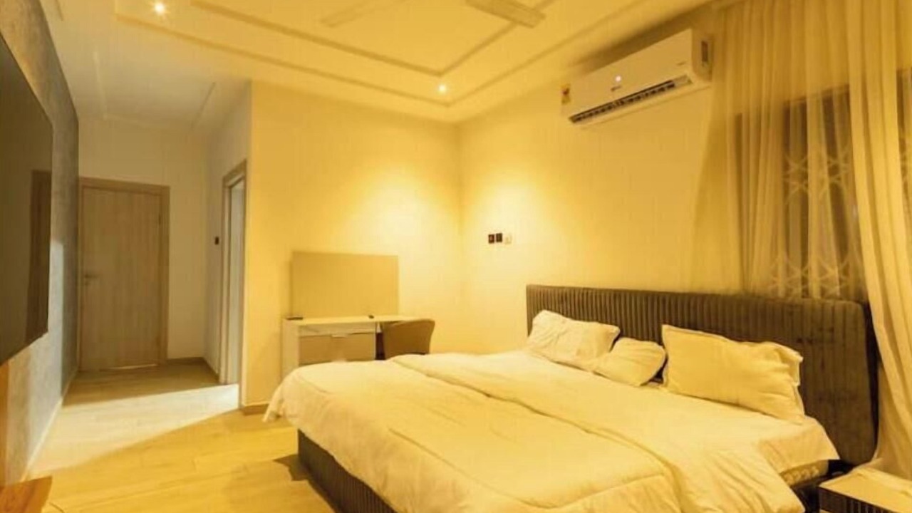 Photo of Bedroom in Madina
