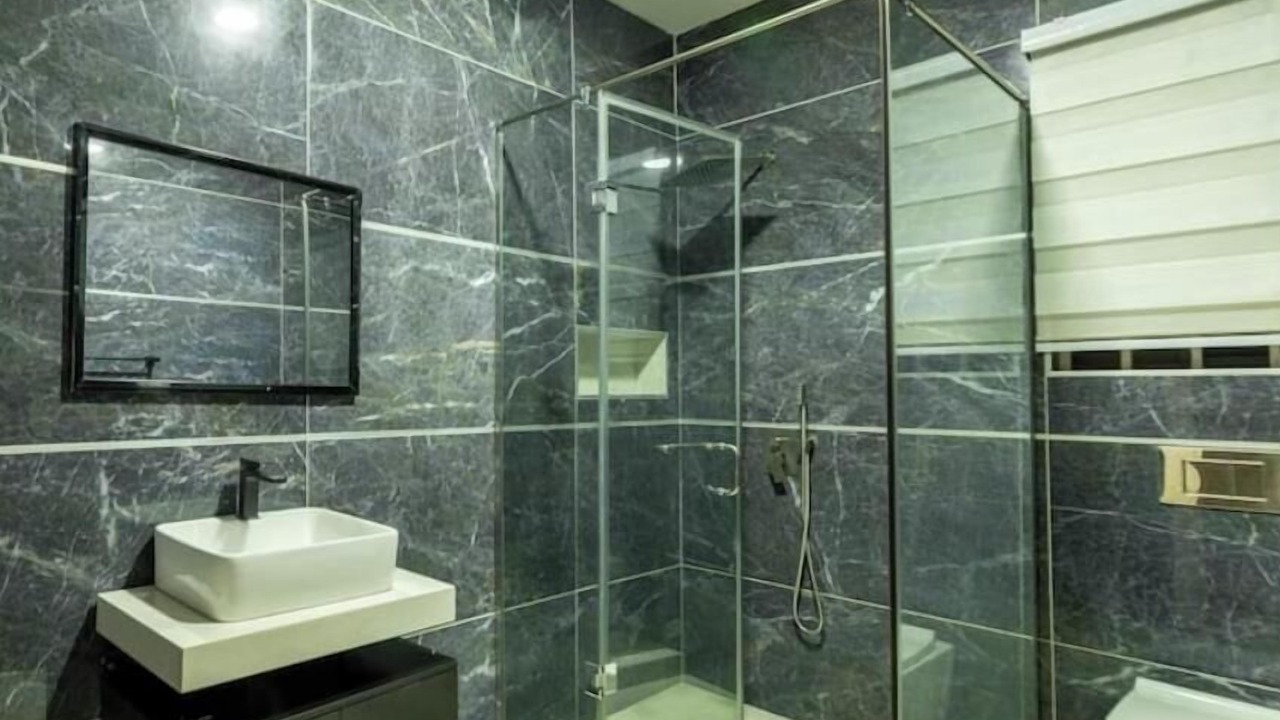 Photo of Bathroom in Madina