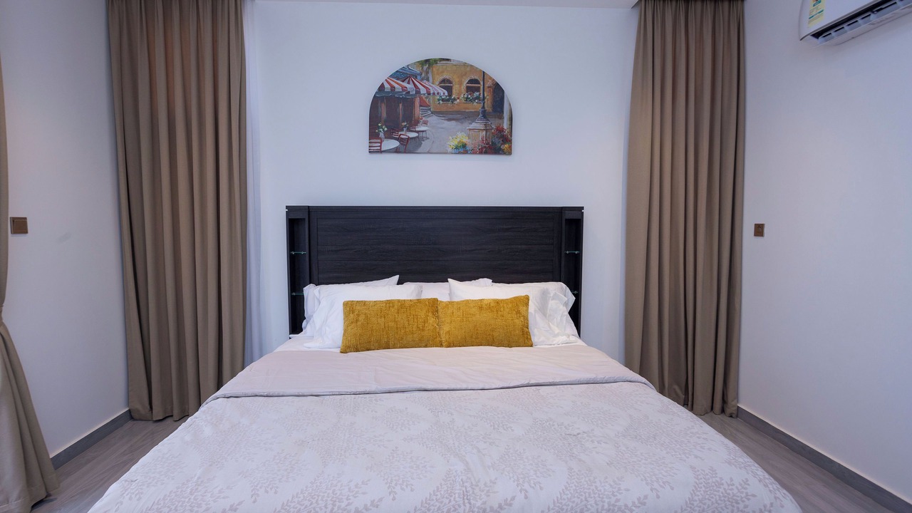 Photo of Bedroom in Teshie