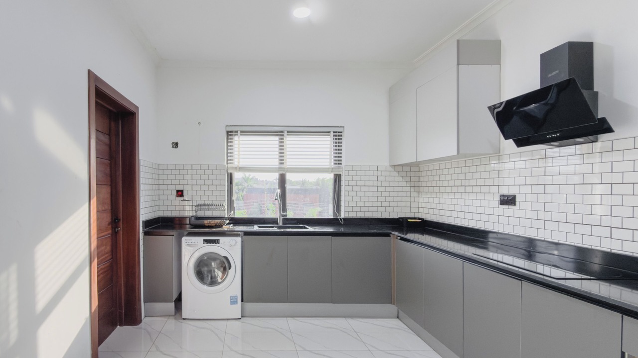Photo of Kitchen in Abelemkpe