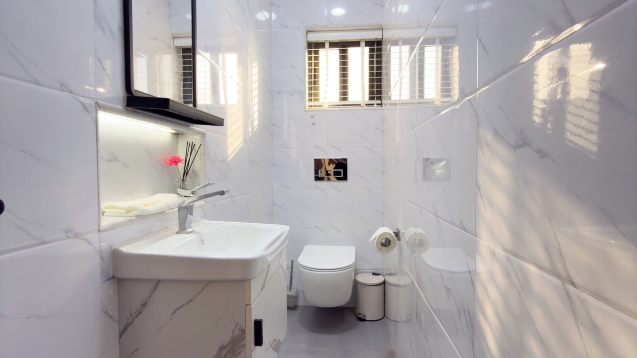 Photo of Bathroom in Abelemkpe