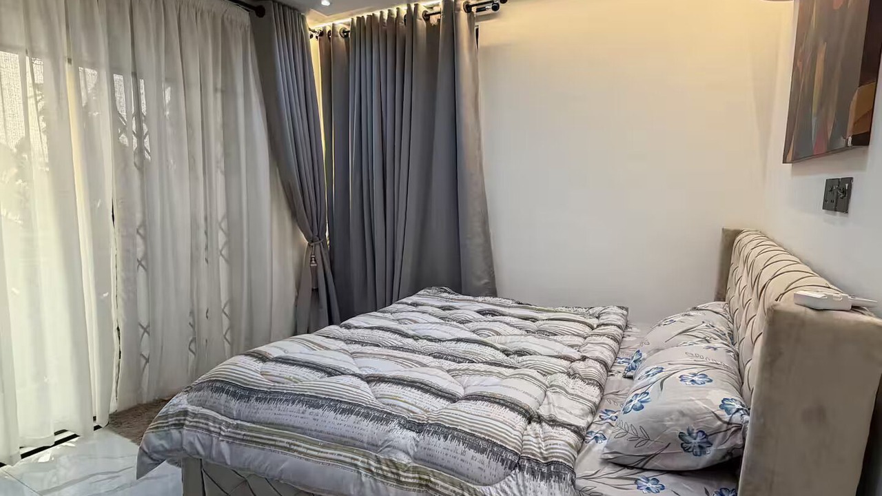 Photo of Bedroom in Madina