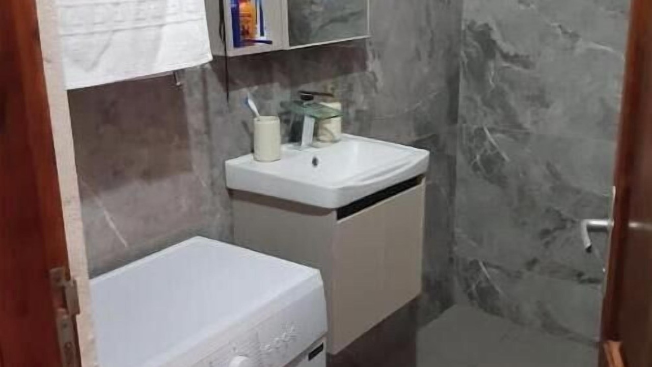Photo of Bathroom in Lome