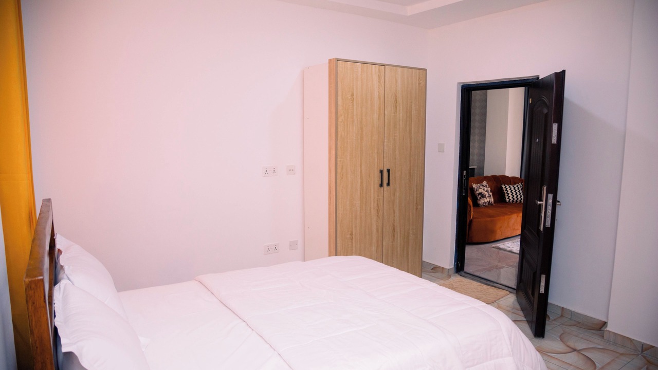 Photo of Bedroom in Patang West