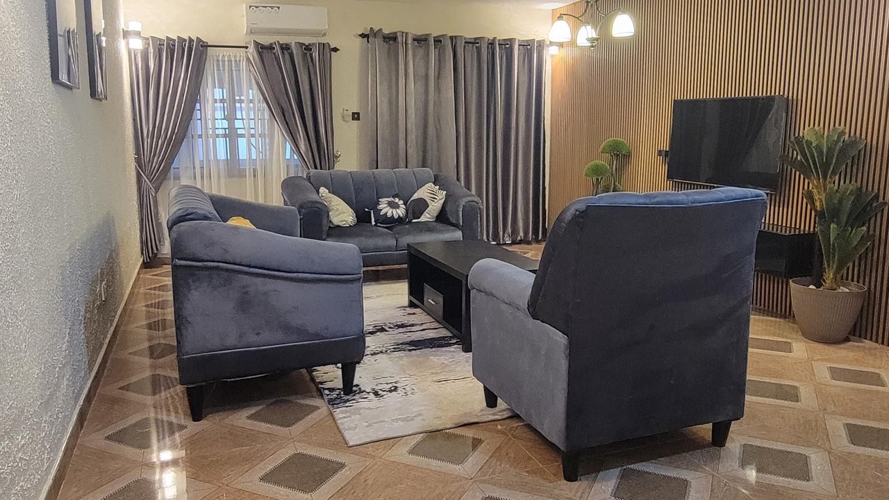 Photo of Livingroom in Kumasi